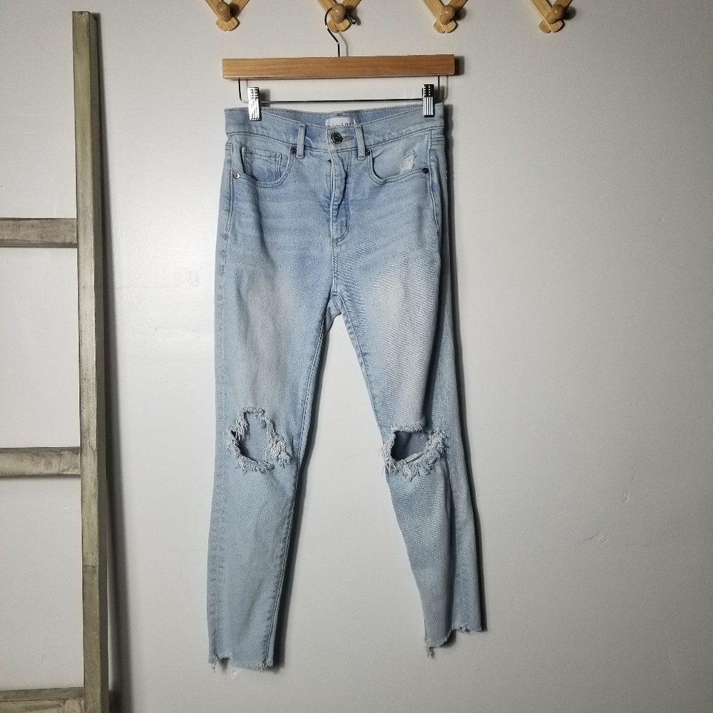 LOFT WOMEN'S DISTRESS LIGHT WASH SKINN ANKLE JEANS SIZE 2 PETITE